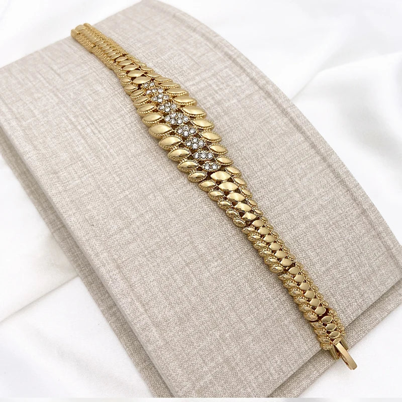 High Quality Dubai Gold Plated Jewelry Set Women Luxury Design Spike Necklace Earrings Bracelet Ring